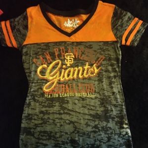 Giants V neck